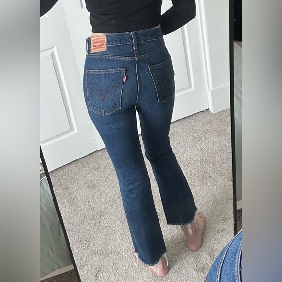 LEVIS Copped Frayed Edge Boot Cut Jeans - Picture 3 of 4